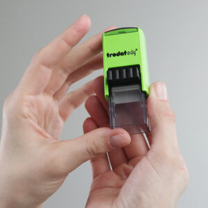 HANKO Stempel & Gravur - Trodat edy - Changing the ink cartridge - Step 2/4